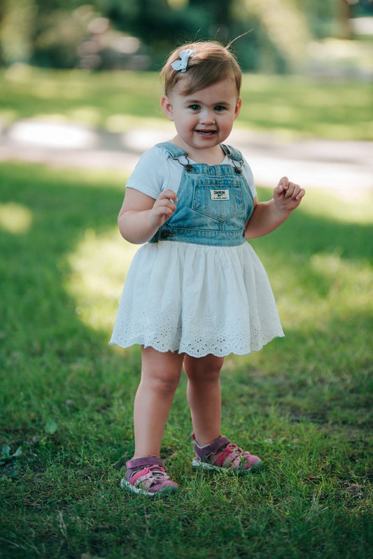 What to Wear for Family Photoshoots in Port Perry, Ontario